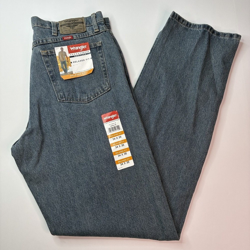Wrangler Relaxed Fit Denim Jeans Men's Size 34x36 Blue Low Stretch Straight Leg